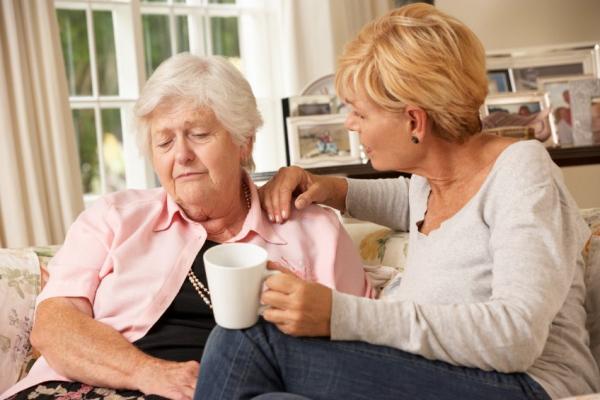 Wat te doen bij depressie ouderen? Lees deze tips!