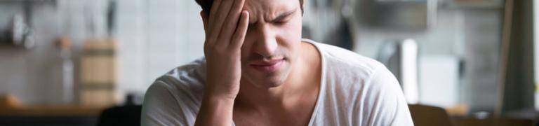 Pillen of bach bloesem druppeltjes bij migraine?
