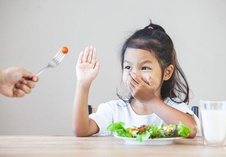 Kind wil niet eten kind weigert eten wat te doen tips Bachbloesems.jpg