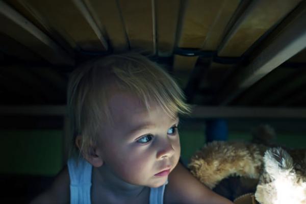 Is jouw kind bang in het donker en wil het niet slapen?