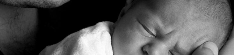 Hoofdbonken bij baby's en peuters: 6 vragen beantwoord